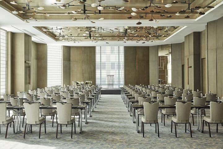 Ballroom/Hall 88 of 114